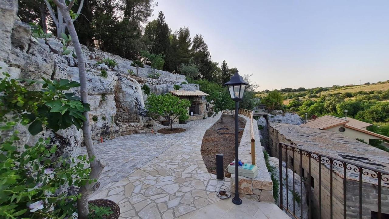 Casa Vacanze Le Agavi Модика Экстерьер фото